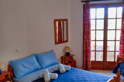 Interior 02